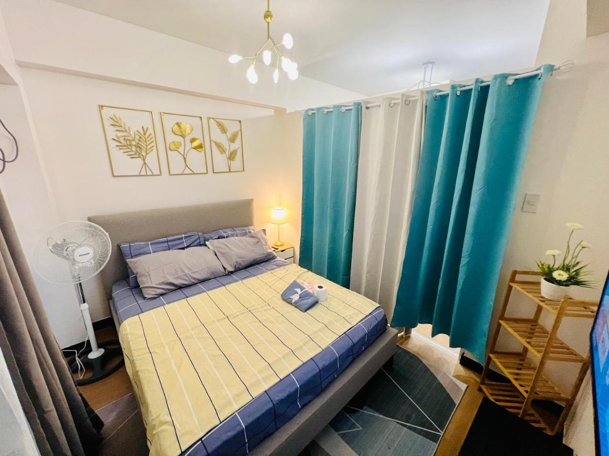 The Celandine By Dmci Homes Caloocan Exteriör bild