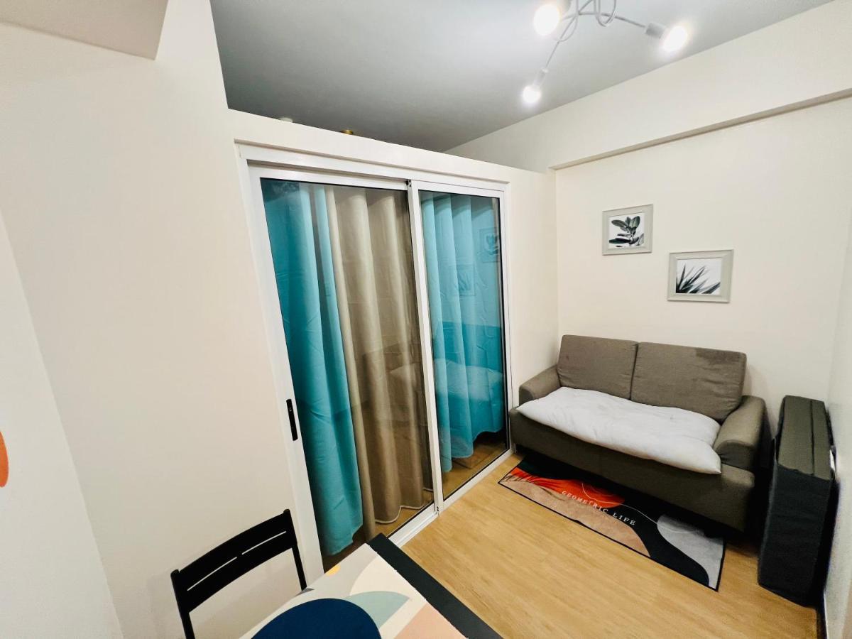 The Celandine By Dmci Homes Caloocan Exteriör bild