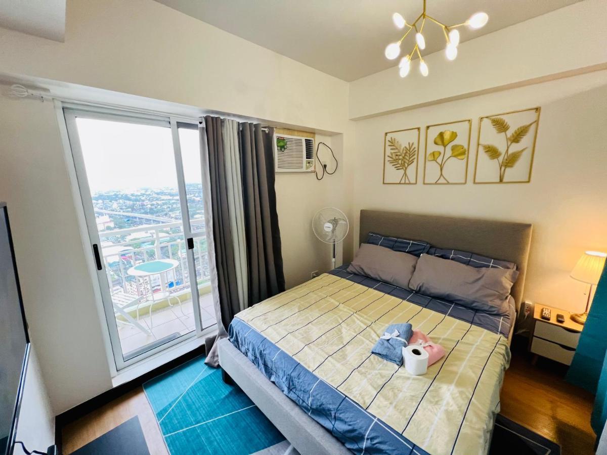 The Celandine By Dmci Homes Caloocan Exteriör bild