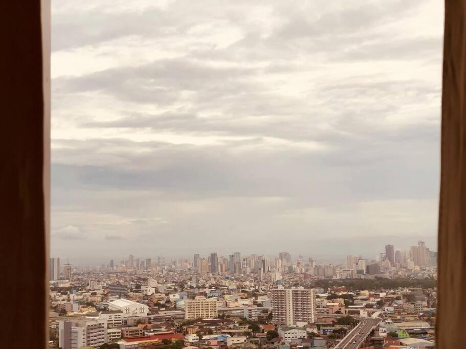 The Celandine By Dmci Homes Caloocan Exteriör bild