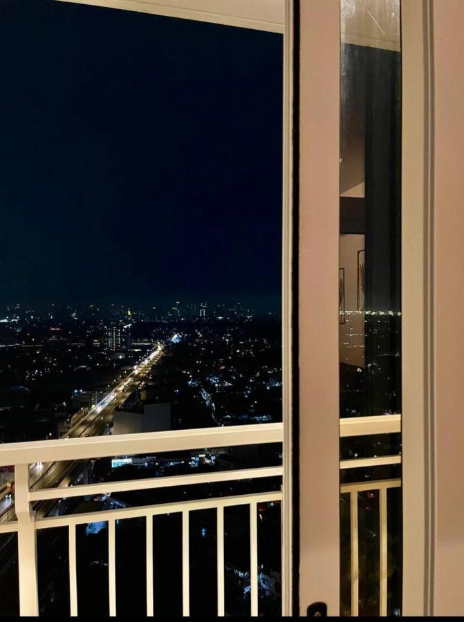 The Celandine By Dmci Homes Caloocan Exteriör bild