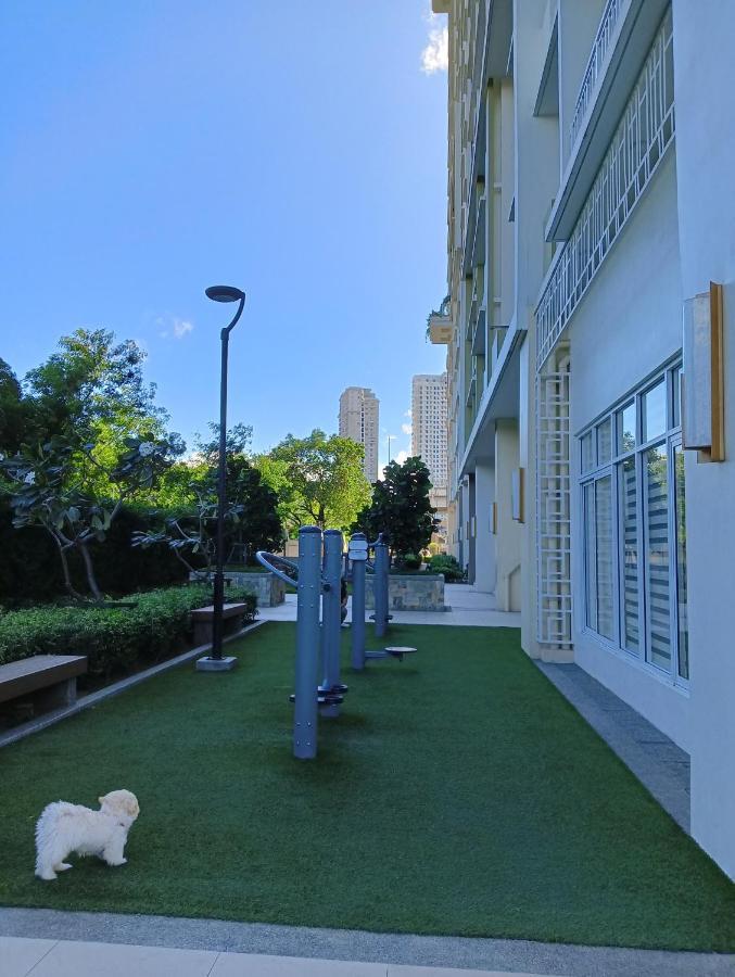 The Celandine By Dmci Homes Caloocan Exteriör bild
